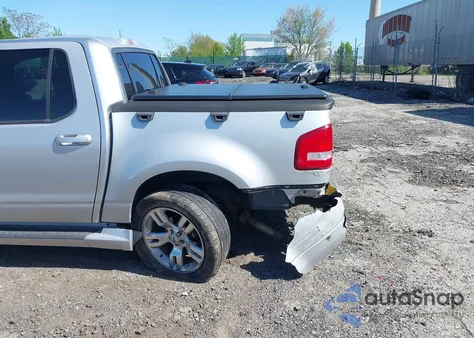 2010 Ford Explorer Sport Trac Limited z USA, uszkodzony, nr VIN 1FMEU2D86AUA04257
